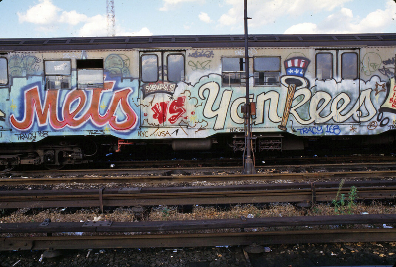 Illustration for article titled 37 Rare and Beautiful Images of the NYC Subway in the 1980s